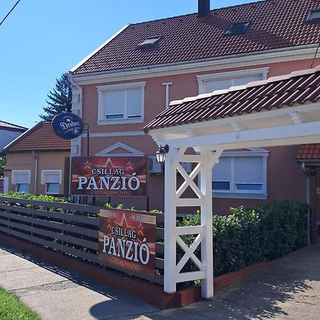 Csillag Panzio Hotel Vac Luaran gambar