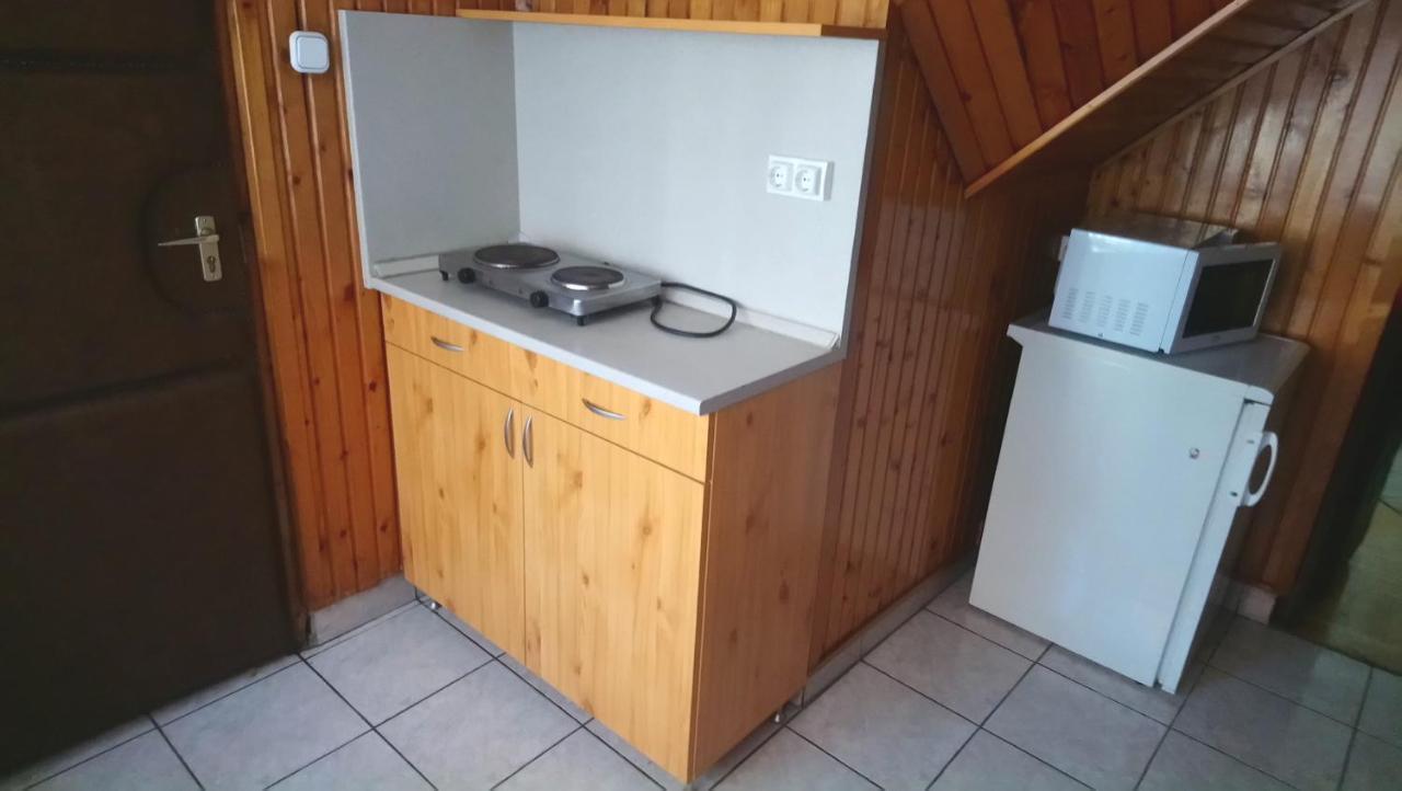 Csillag Panzio Hotel Vac Luaran gambar