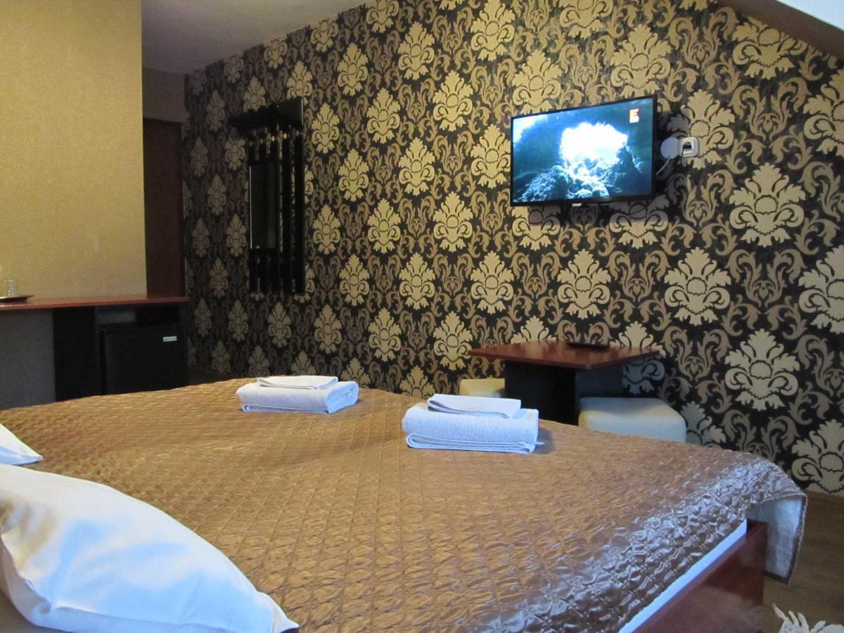 Csillag Panzio Hotel Vac Luaran gambar